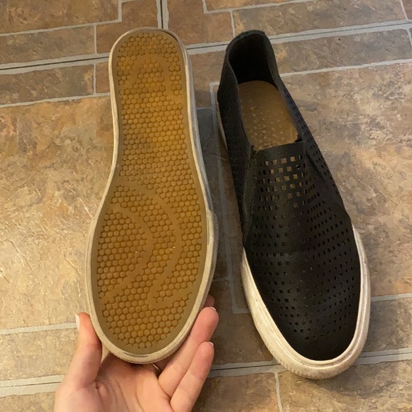 Black slides - Picture 3 of 4